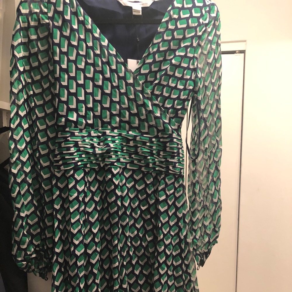 Diane von furstenberg faux wrap dress size 0 nwt